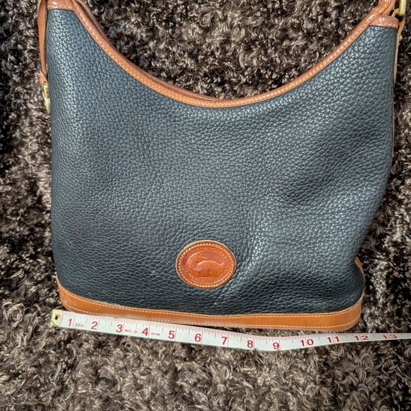 Dooney & Bourke Black Pebbled Leather Hobo Bag with Brown Trim & Matching Wallet - Picture 2 of 13